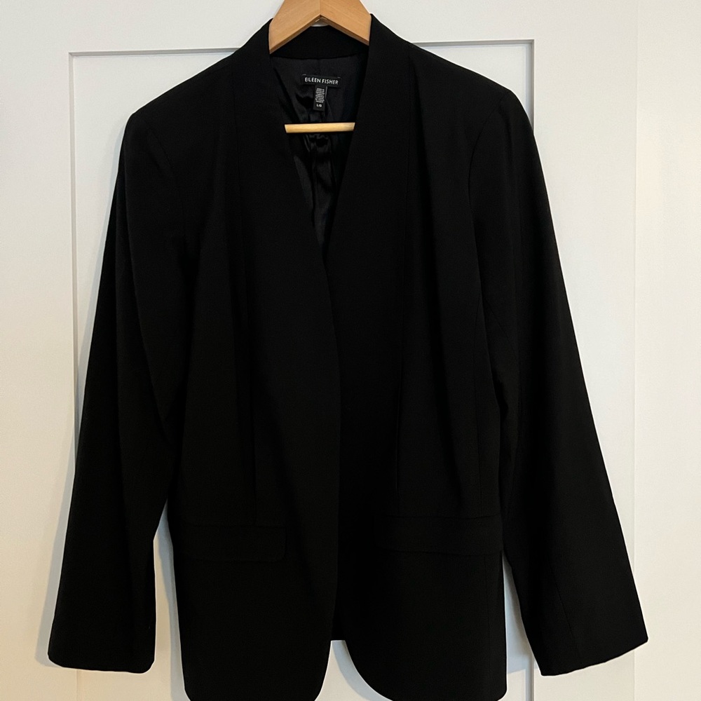 Eileen fisher size L black blazer